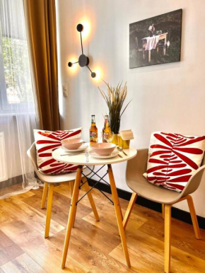 Super 1 Bed room Condo in Warszawa center